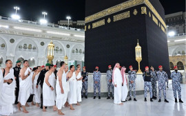 kedekatan-hubungan-ri-dengan-arab-saudi-presiden-prabowo-umroh-diizinkan-memasuki-kabah